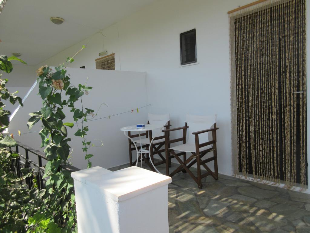 Meroi Studios - Adults Friendly Σκύρος Εξωτερικό φωτογραφία